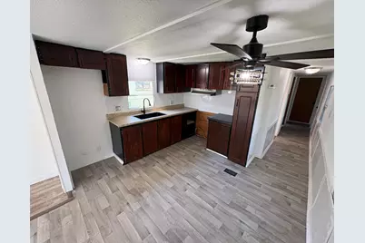 875 E Michigan Avenue #6, Marshall, MI 49068 - Photo 9