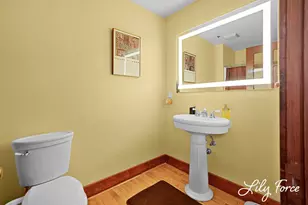 600 Broadway Ave NW, Grand Rapids, MI 49504 - Photo 39