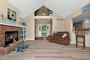 55526 S Thompson Ln, Three Rivers, MI 49093 - Photo 9