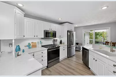 55526 S Thompson Lane, Three Rivers, MI 49093 - Photo 15