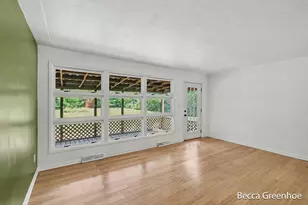 3840 Williamson Ave NE, Grand Rapids, MI 49525 - Photo 9