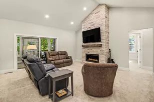 20 Kenneth St, Pentwater, MI 49449 - Photo 7
