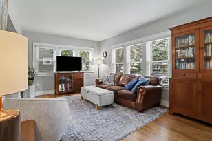 1310 Vassar Dr, Kalamazoo, MI 49001 - Photo 3