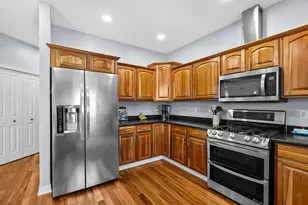 52075 45th St, Paw Paw, MI 49079 - Photo 9