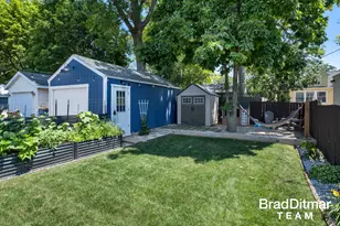 154 Alten Ave NE, Grand Rapids, MI 49503 - Photo 9
