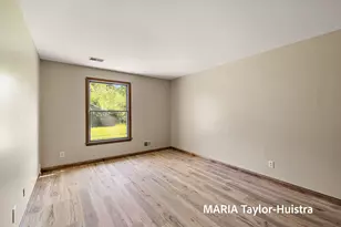 17515 Meadow Wood Rd, Spring Lake, MI 49456 - Photo 41