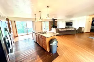 4771 S Lakeshore Dr, Ludington, MI 49431 - Photo 5