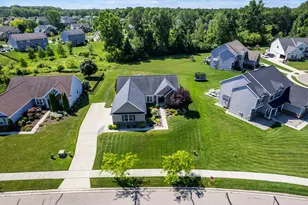 10359 Cobb Hollow Rd, Saline, MI 48176 - Photo 3