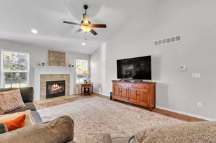 10359 Cobb Hollow Rd, Saline, MI 48176 - Photo 7