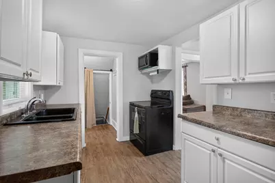 105 Avondale Avenue, Jackson, MI 49203 - Photo 15