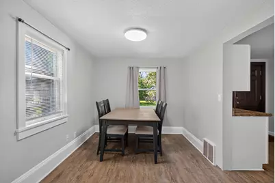 105 Avondale Avenue, Jackson, MI 49203 - Photo 11
