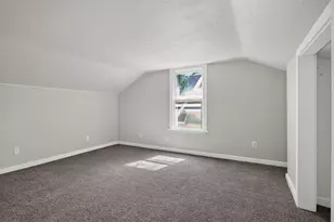 105 Avondale Ave, Jackson, MI 49203 - Photo 25