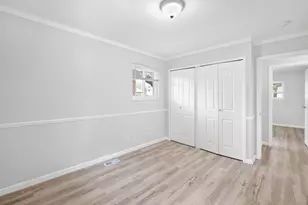 21135 La Salle Blvd, Warren, MI 48089 - Photo 9