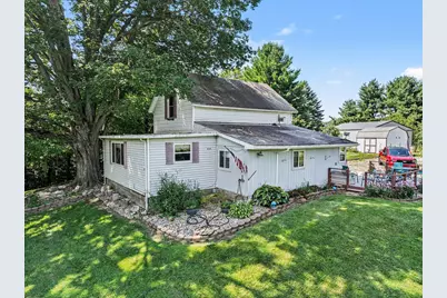829 E Wagner Road, Buchanan, MI 49107 - Photo 1