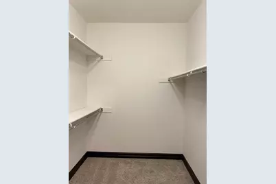 9915 Wayne Road, Livonia, MI 48150 - Photo 23