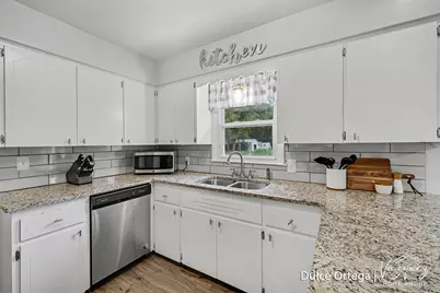 2700 Pohens Avenue NW, Grand Rapids, MI 49544 - Photo 7