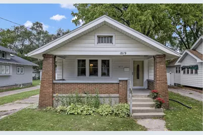 1819 Nelson Avenue SE, Grand Rapids, MI 49507 - Photo 1