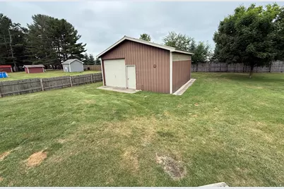 1400 Perry Street, Manistee, MI 49660 - Photo 25