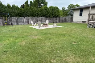 1400 Perry St, Manistee, MI 49660 - Photo 27