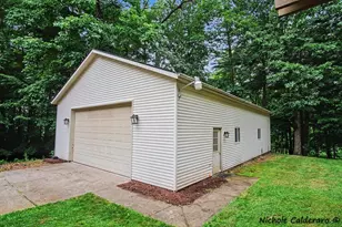 11249 Wild Pond Dr NE, Rockford, MI 49341 - Photo 31