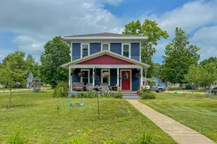 326 W Bridge St, Big Rapids, MI 49307 - Photo 1