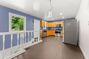 22475 Nancy Ave, Southfield, MI 48033 - Photo 11