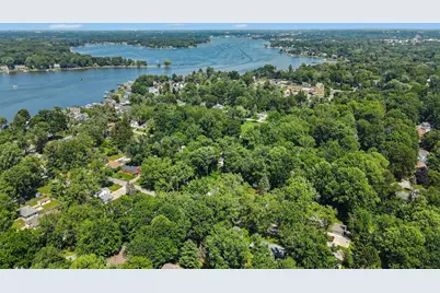 630 Midway Avenue, Holland, MI 49423 - Photo 25