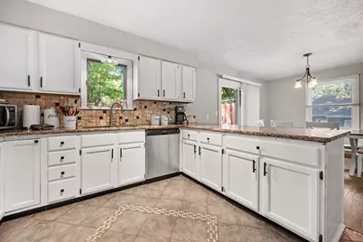630 Midway Avenue, Holland, MI 49423 - Photo 11