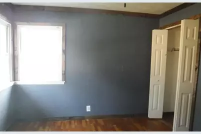 1525 E G Avenue, Kalamazoo, MI 49004 - Photo 9