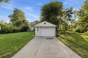 19353 Denby St, Bedford, MI 48240 - Photo 5