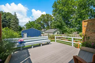 913 Wolcott Ave, Saint Joseph, MI 49085 - Photo 35