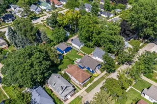 913 Wolcott Ave, Saint Joseph, MI 49085 - Photo 41