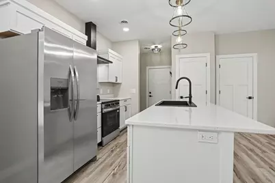 20160 Parkway Avenue, Three Rivers, MI 49093 - Photo 5
