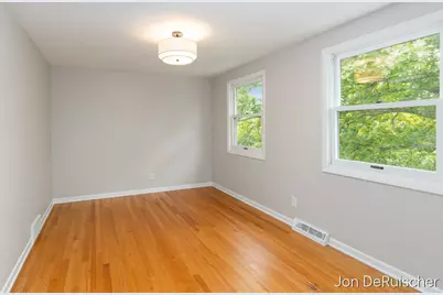 2656 Vassar Drive SE, Grand Rapids, MI 49506 - Photo 19
