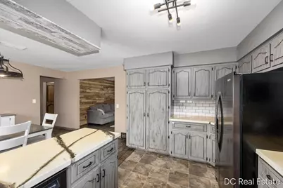 15721 W Almy Road, Howard City, MI 49329 - Photo 11