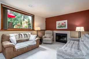 1346 Rosewood Ave SE, Grand Rapids, MI 49506 - Photo 17