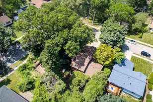 1346 Rosewood Ave SE, Grand Rapids, MI 49506 - Photo 37
