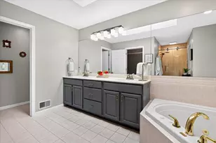 1411 Old Farm Ln, Saint Joseph, MI 49085 - Photo 23