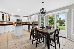 1411 Old Farm Ln, Saint Joseph, MI 49085 - Photo 13