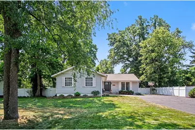 6146 Burton Street SE, Grand Rapids, MI 49546 - Photo 7