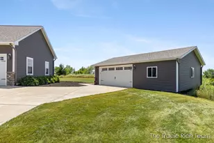 5930 12 Mile Rd NE, Rockford, MI 49341 - Photo 71