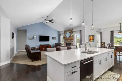 5930 12 Mile Road NE, Rockford, MI 49341 - Photo 15