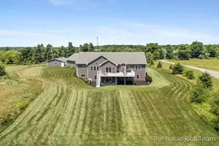 5930 12 Mile Rd NE, Rockford, MI 49341 - Photo 77