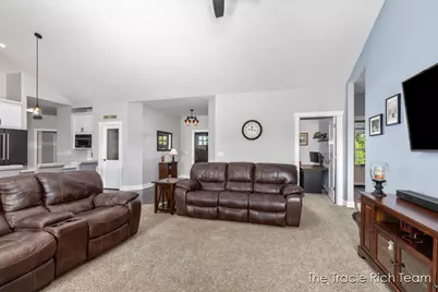 5930 12 Mile Road NE, Rockford, MI 49341 - Photo 7