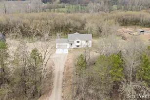 14123 Beardslee St NE, Greenville, MI 48838 - Photo 5