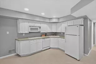 3238 Honeysuckle Dr, Ann Arbor, MI 48103 - Photo 41