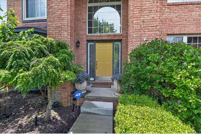 3238 Honeysuckle Drive, Ann Arbor, MI 48103 - Photo 3