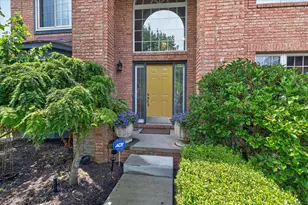 3238 Honeysuckle Dr, Ann Arbor, MI 48103 - Photo 3
