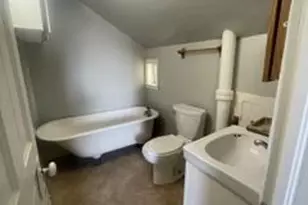 1513 E Oakland Ave, Lansing, MI 48906 - Photo 9