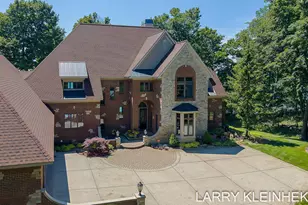 5645 N Lakeshore Dr, Holland, MI 49424 - Photo 107